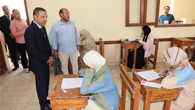 بأول يوم امتحانات احالة مسؤولي تعليم بركة السبع ومدرسة الإعدادية للتحقيق