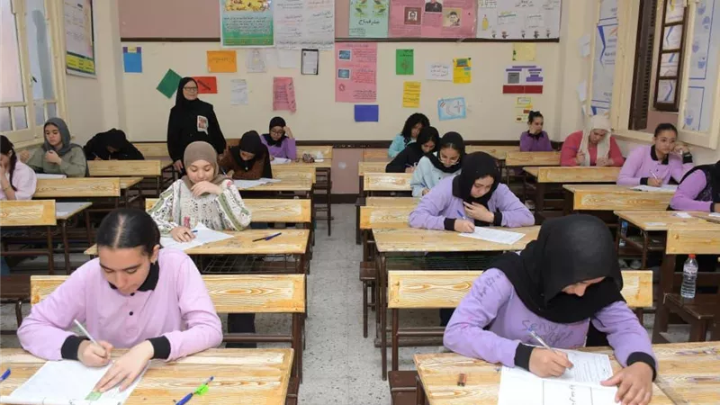 أولياء أمور مصر يرصد تفاوت مستوى امتحانات الإعدادية 2026 بين المحافظات 