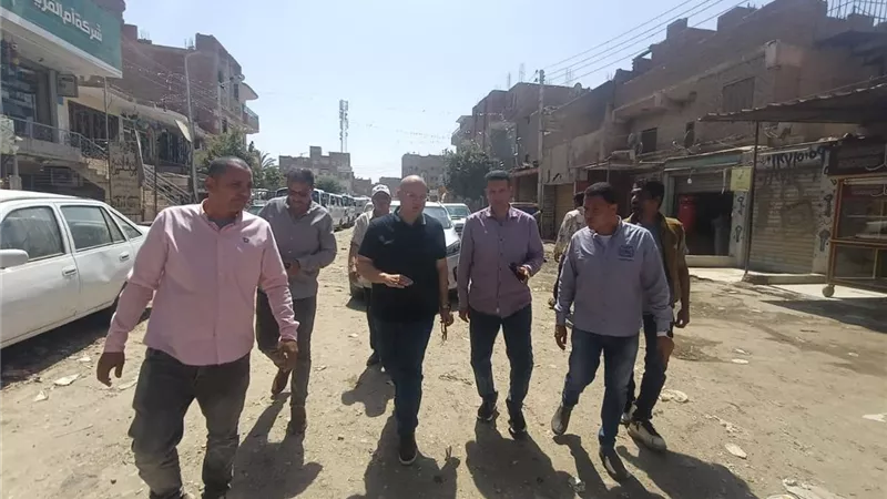 نائب محافظ الجيزة يتفقد مستوى النظافة والإشغالات بمركز البدرشين