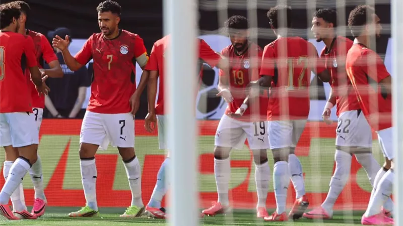بعد خسارة البرازيل.. فيفا يخصم نقاط من رصيد منتخب مصر في التصنيف الشهري 