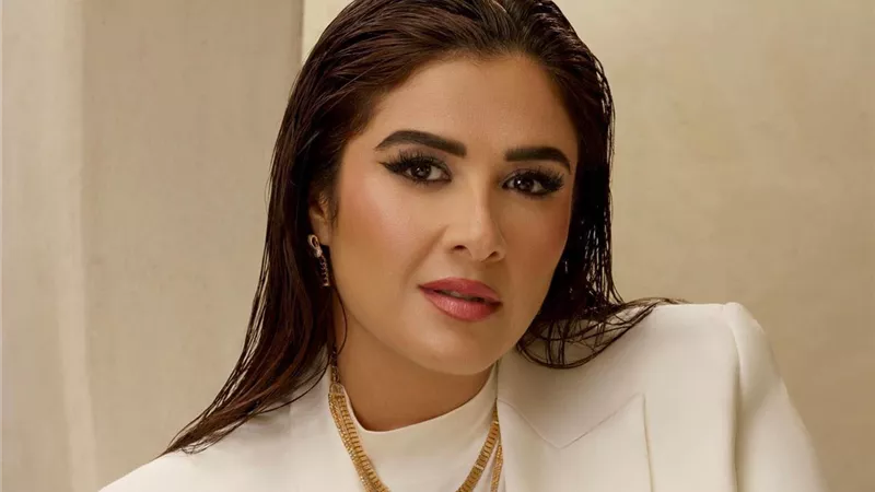 انفصال ياسمين عبدالعزيز عن عمرو محمود ياسين