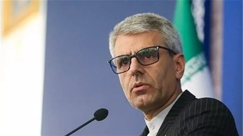 انفجر لـ180 ألف شظية.. طهران تتهم واشنطن باستخدام سلاح محرم دوليا ضدها