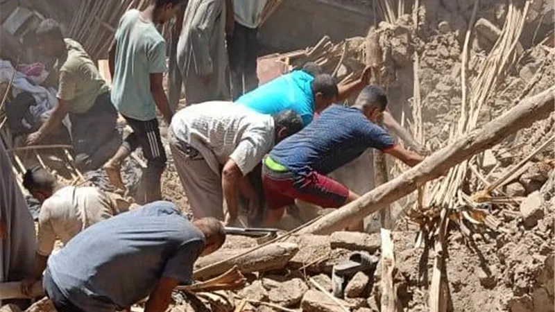 إنهيار منزل من طابقين بالطود وإصابة 5 أشخاص جنوب الأقصر