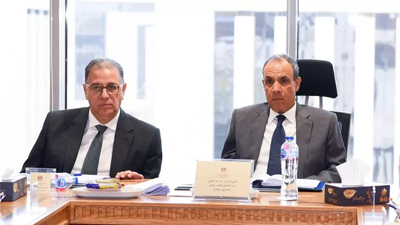 وزير الخارجية يشارك في الاختبار الشفوي للمتقدمين لمسابقة التعيين 