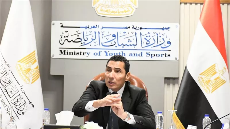 وزارة الرياضة تتحرك لحل أزمة مديونيات الأندية وجدولة المستحقات