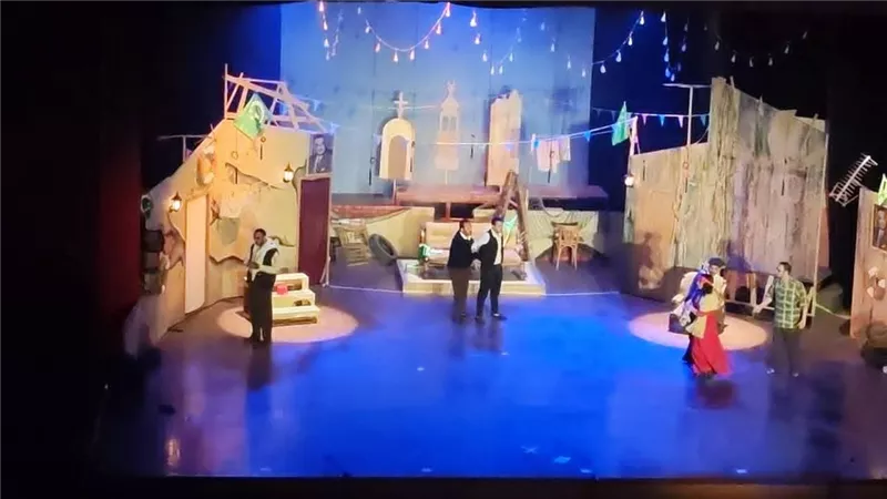 مسرح أم كلثوم يستضيف العرض المسرحي «السطوح» في الموسم الحالي