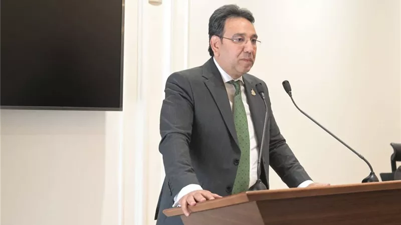محسب يحذر من فشل الاتفاق الأمريكي الإيراني: يدفع المنطقة لمرحلة خطرة