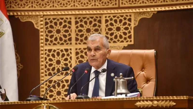 انطلاق جلسة الشيوخ لحسم خطة التنمية الجديدة والتأشيرات الملحقة بها