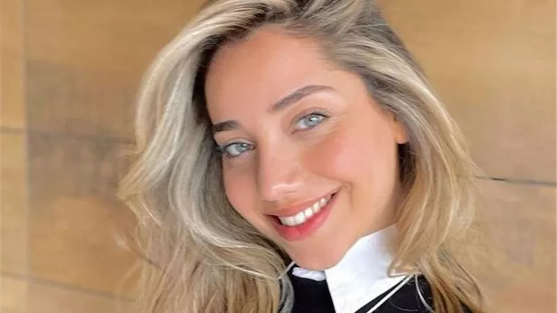أوزجي أوزاجار في القاهرة.. تجربة عالمية جديدة تجمعها بكبار نجوم هوليوود