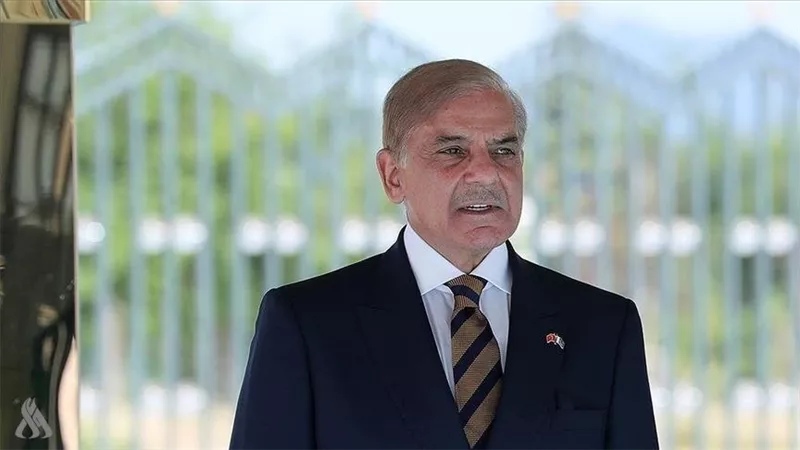 رئيس وزراء باكستان: نعمل على تسوية دبلوماسية للنزاع.. والسلام بات قريبًا