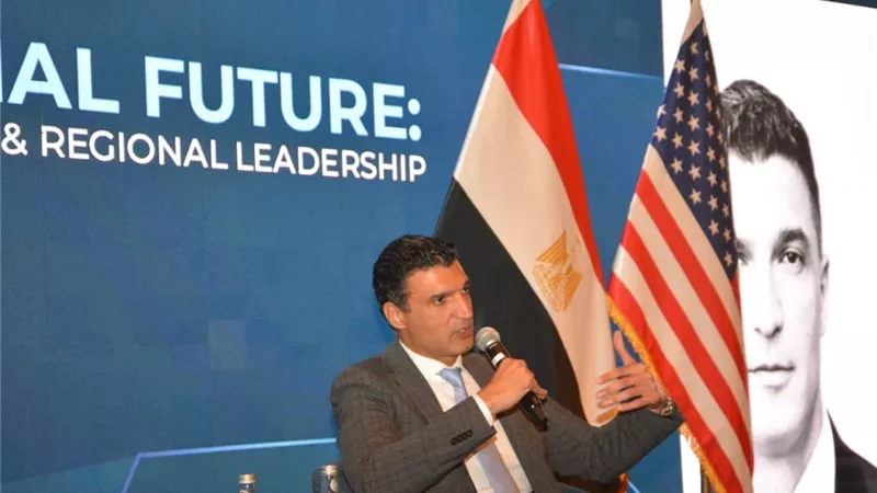 100 مليار دولار صادرات مستهدفة.. تفاصيل استراتيجية الصناعة الجديدة