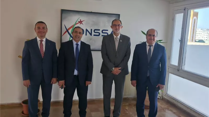 رئيس هيئة سلامة الغذاء يبحث سبل تعزيز التعاون مع دولة المغرب