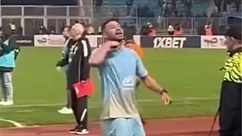 تفاصيل عقوبة كاف ضد ياسر إبراهيم بسبب إشارته ضد جماهير الترجي