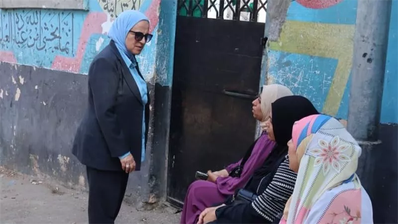  مدير تعليم القاهرة تتفقد لجان امتحانات شهادة الدبلومات الفنية 2026