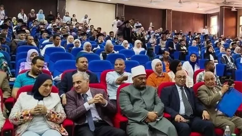 جامعة أسوان تطلق مبادرات لتأهيل الطلاب لسوق العمل