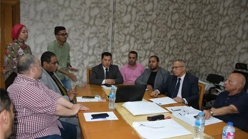 جامعة العاصمة تستعرض مشروعًا طلابيًا لتطوير منظومة التأمين إلكترونيًا