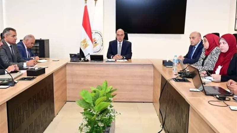 الري: الانتهاء من تنفيذ خطط تطهيرات الترع قبل 15 يونيو 2026