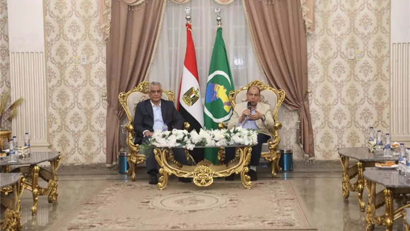 محافظ المنيا ووزير الإنتاج الحربي يتابعان مشروعات 