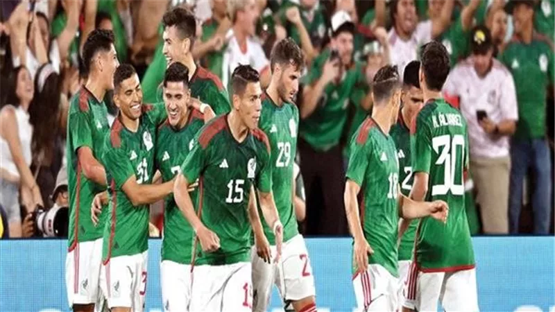 المكسيك في المونديال.. بين المجد على أرضها وخيبات خارج الديار
