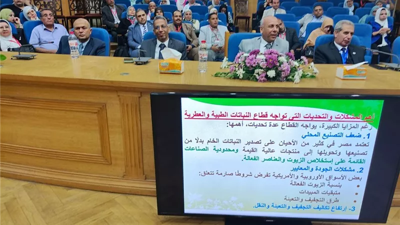 «الزراعة الذكية» على رأس توصيات المؤتمر العلمي الرابع لمعهد بحوث البساتين 