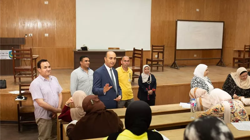 ترابيس من داخل لجان العلوم: طلاب الدراسات العليا ركيزة البحث العلمي 
