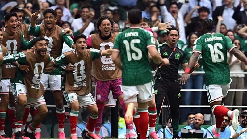 خوليان كينيونيس يحرز اول اهداف كأس العالم 2026 ويتقدم للمكسيك 