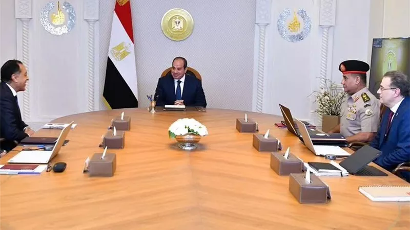 الرئيس السيسي يتابع الموقف التنفيذي لملف حوكمة التعيينات الجديدة بالدولة