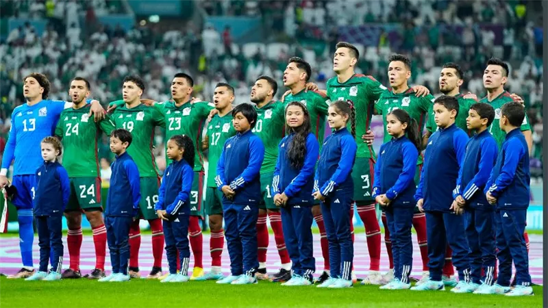 التري كولور يطارد المستحيل.. هل تكون 2026 محطة المجد للمكسيك؟