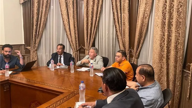 حزب المحافظين يناقش عدد من الملفات التنظيمية والسياسية والحزبية 