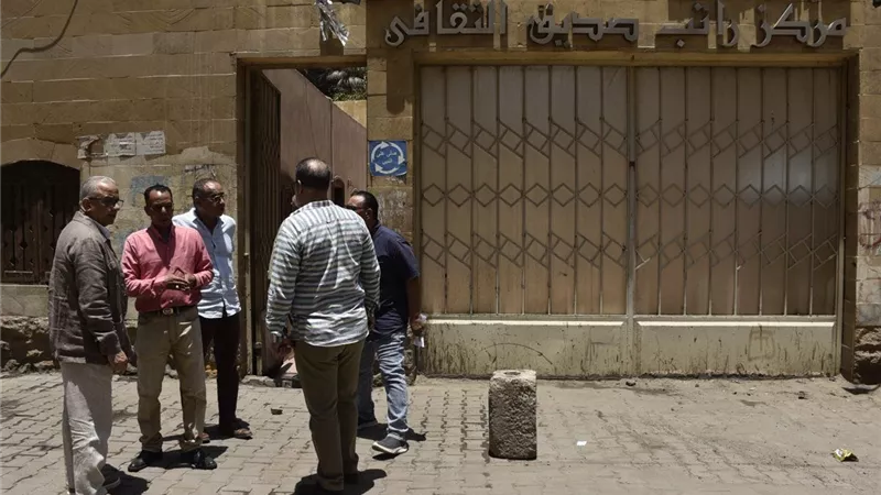 جولة تفقدية لرئيس قطاع الفنون التشكيلية بمتحف راتب صديق