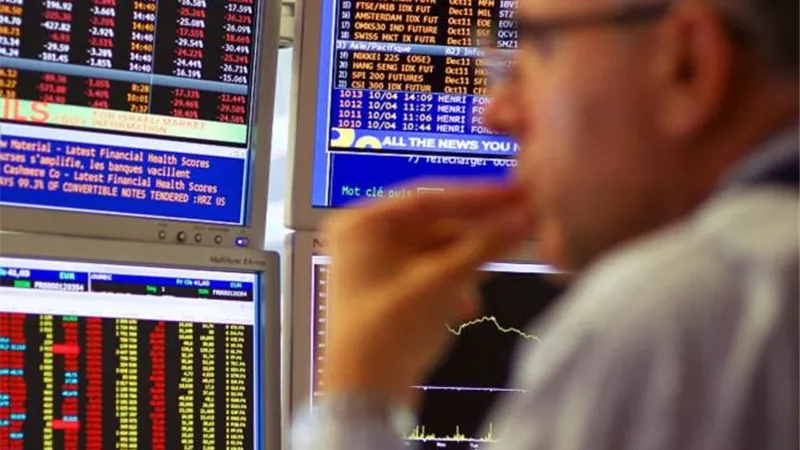 مكاسب جماعية في بورصة أوروبا.. ستوكس 600 يقترب من 629 نقطة