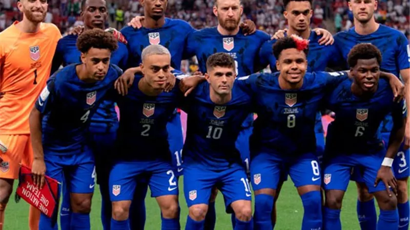 بوتشيتينو يعلن تشكيل أمريكا لمواجهة باراجواي في كأس العالم 