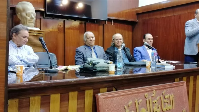 الموقف النقدي من شعراء العامية ينظم أمسية ثقافية.. الثلاثاء 