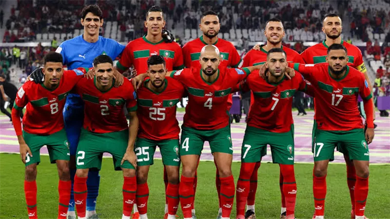 بقيادة بونو وحكيمي.. التشكيل الرسمي للمغرب أمام البرازيل في كأس العالم 