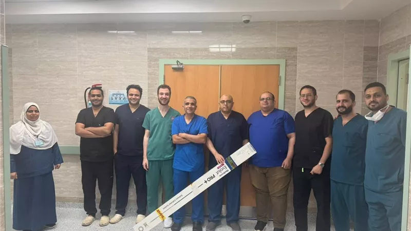 الرعاية الصحية: نجاح أول عملية زراعة للصمام الأورطي بالقسطرة بتقنية «TAVI»