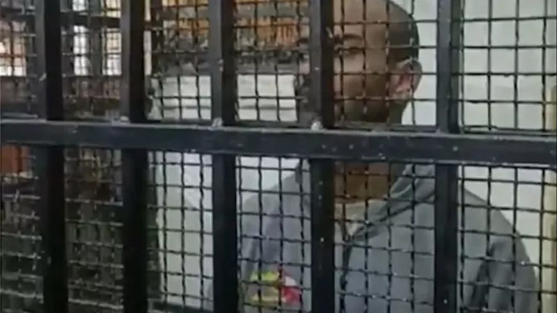 استئناف محاكمة  المتهم بقتل أبنائه الثلاثة في المنيا أمام الجنايات