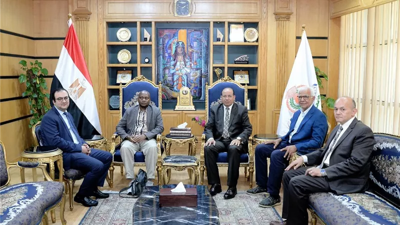 لتطوير الخدمات الصحية.. تفاصيل تعاون جامعة المنصورة وجمهورية تنزانيا 