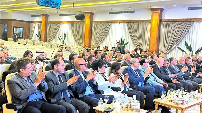 هشام حسين خلال زيارة نواب البرلمان  لمطار القاهرة: مشروعات التطوير طموحة  