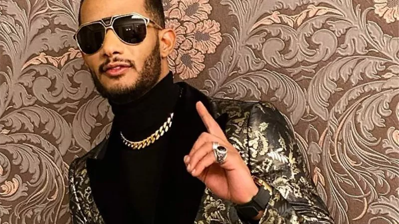 أحمد مراد ينتهي من أول 5 حلقات بمسلسل محمد رمضان.. وبيتر ميمي يقود عودته 