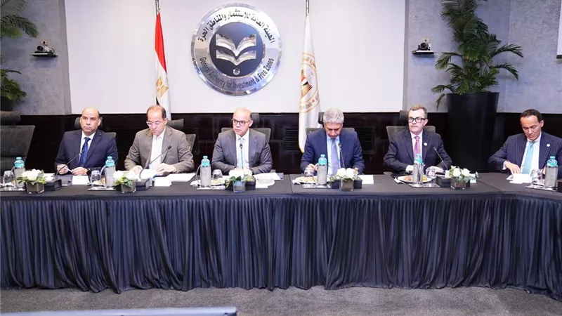 وزير العمل: الاستراتيجية الوطنية للتشغيل ضمانة لجذب الاستثمارات|صور
