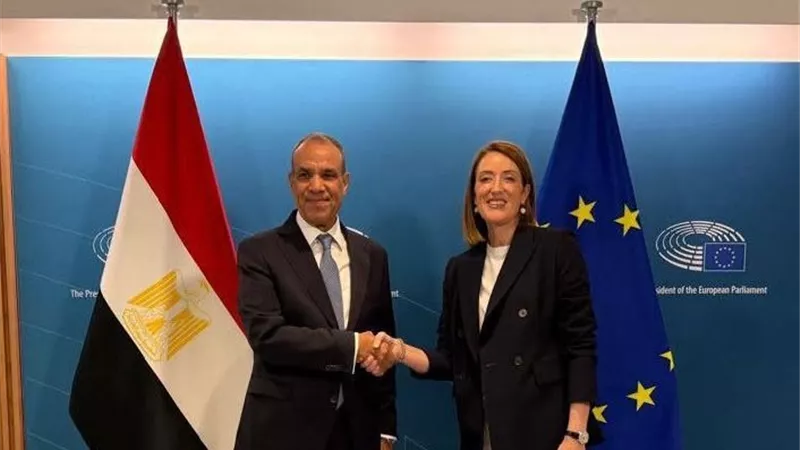رئيسة البرلمان الأوروبي تشيد بقيادة السيسي ودور مصر المتزن بالمنطقة