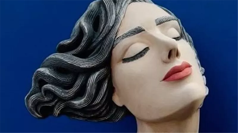 عناق وتخلي.. معرض نحت خزفي جديد بمتحف محمود مختار يفتح أبوابه 17 يونيو
