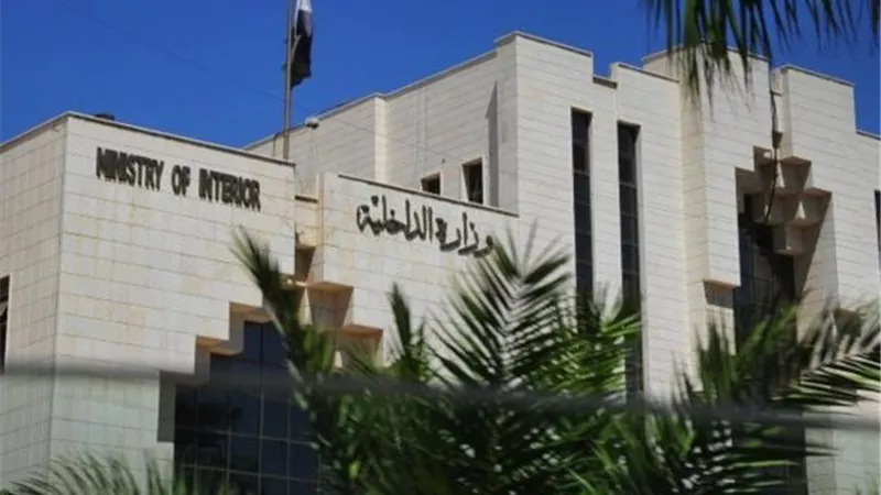 احتجاجات في شمال سوريا.. والداخلية تشدد على عدم عرقلة مسار العدالة