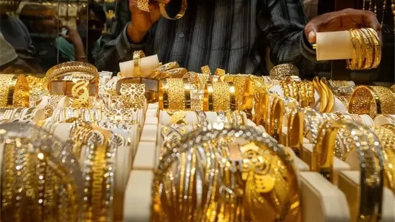 هل ذهب الأم المتوفاة من حق البنات فقط؟.. أمين الفتوى يحسم الجدل