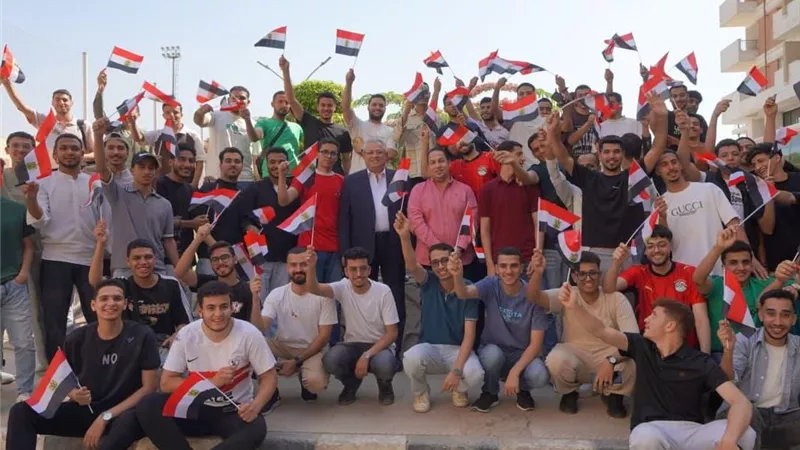 1000 طالب من عين شمس يشجعون مصر في مونديال 2026