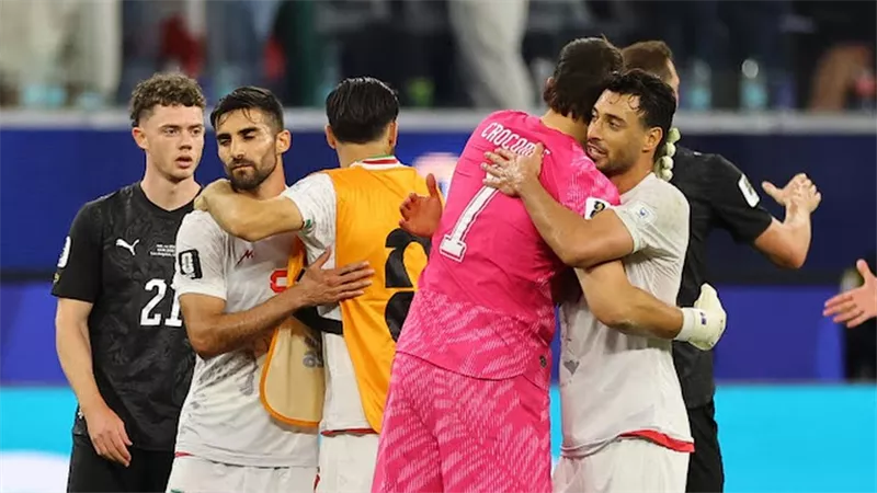 ترتيب مجموعة مصر في كأس العالم بعد تعادل إيران ونيوزيلندا 