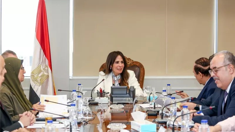 «الإسكان» تتابع آخر مستجدات مشروع قانون الاتحاد المصري للمطورين العقاريين