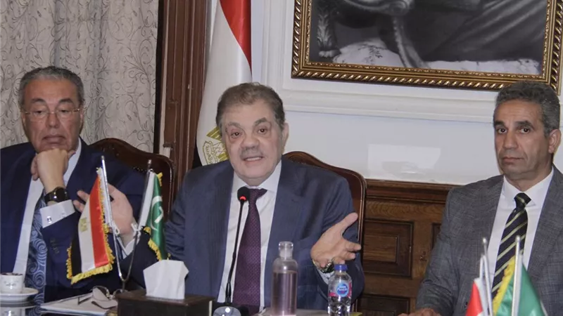 البدوي: الوفد ليبرالي يؤمن بالحرية الاقتصادية الملتزمة بالعدالة الاجتماعية