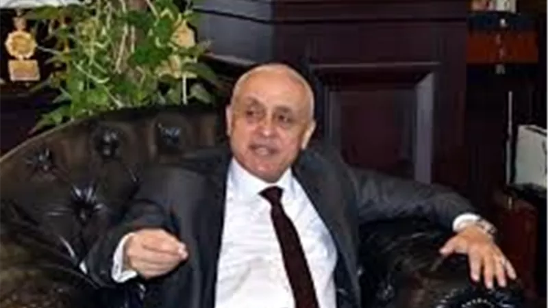 محافظ الأقصر يجري جولة موسعة بمركز ومدينة القرنة ويتفقد عدداً من المشروعات