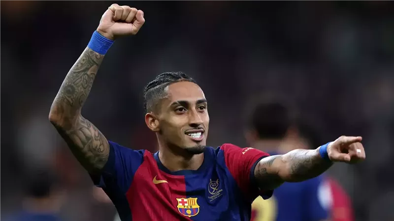 نجم برشلونة على رادار الدوري القطري.. عرض مغرٍ يلوح في الأفق